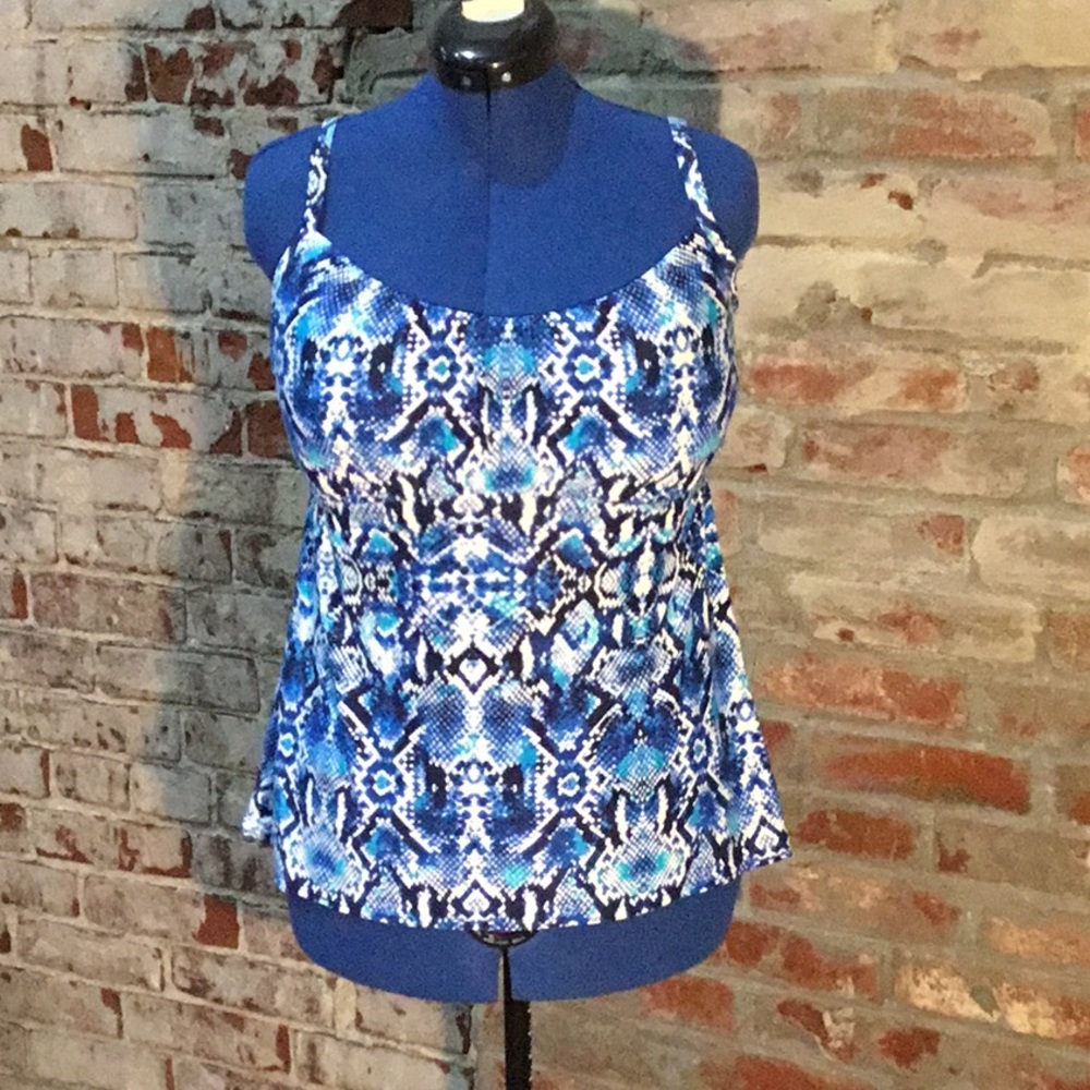 Coco reef full coverage swim top